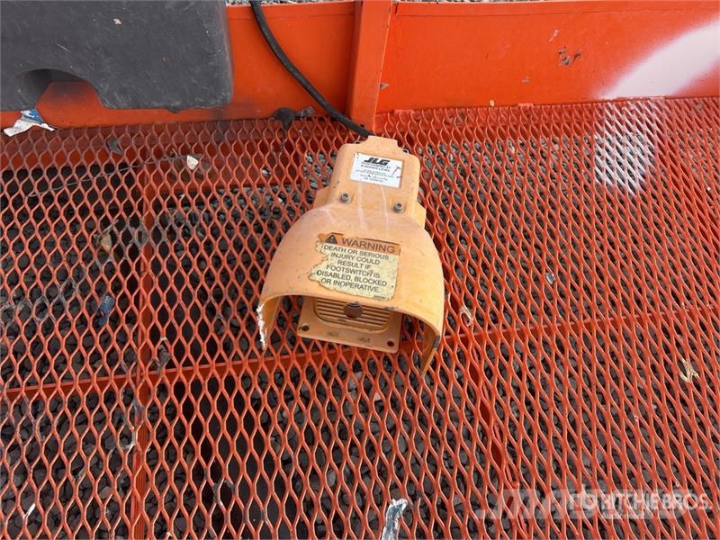 JLG 600AJ 4WD Diesel Articulating Boom Lift Knikarmhoogwerkers