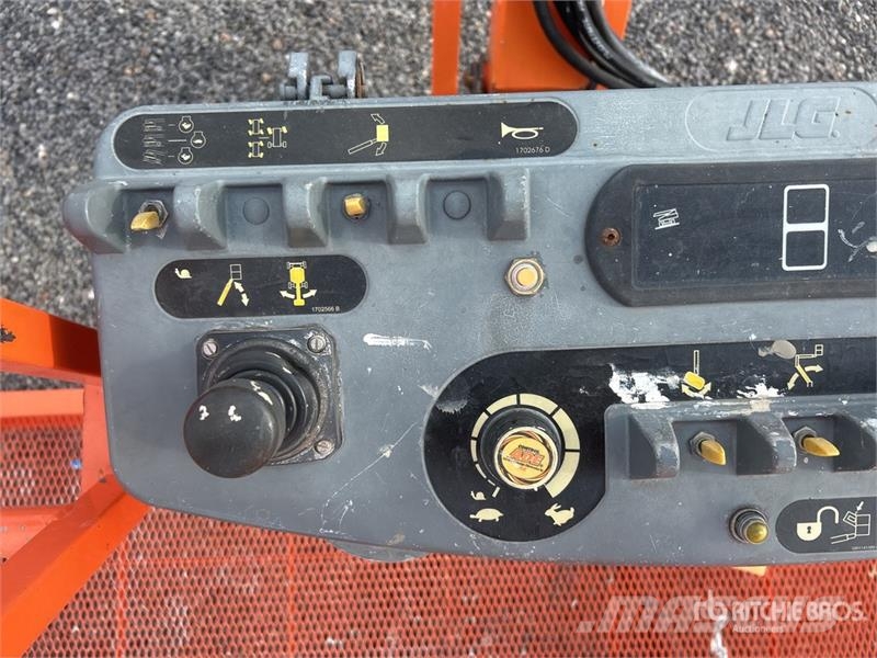 JLG 600AJ 4WD Diesel Articulating Boom Lift Knikarmhoogwerkers