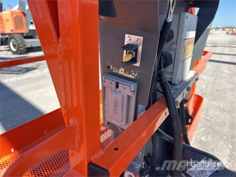 JLG 600S 4WD Diesel Telescopic Boom Lift Teleskopske dvižne ploščadi