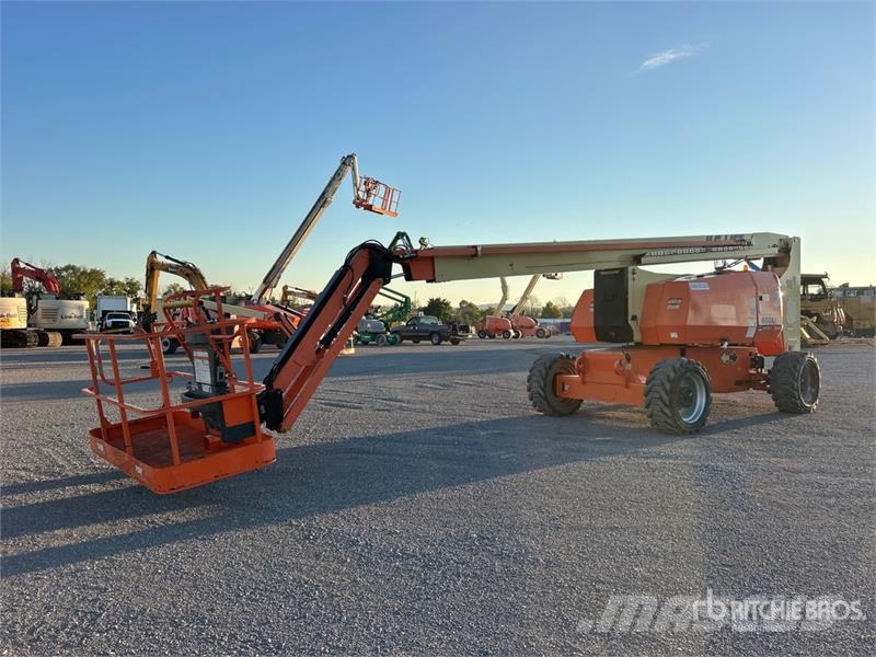 JLG 800 AJ 4WD Diesel Articulating Boom Lift Articulated boom lifts