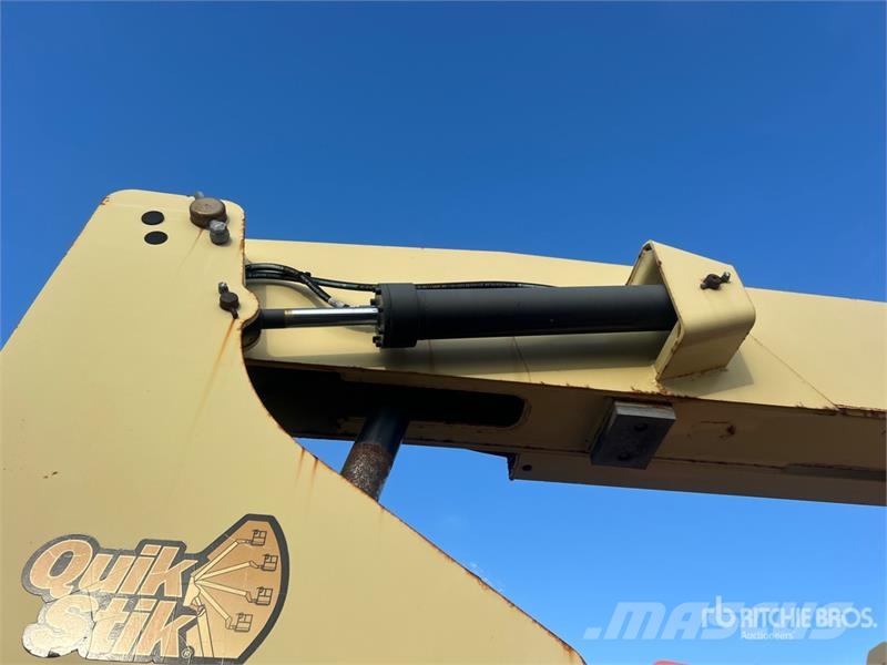 JLG 800 AJ 4WD Diesel Articulating Boom Lift Strēles pacēlāji