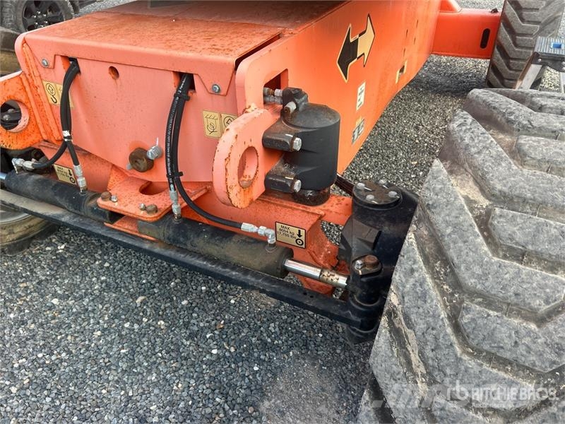 JLG 800AJ 4WD Diesel Articulating Boom Lift Elevadores braços articulados