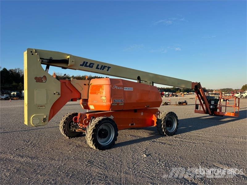 JLG 800AJ 4WD Diesel Articulating Boom Lift رافعات سلة مفصلية