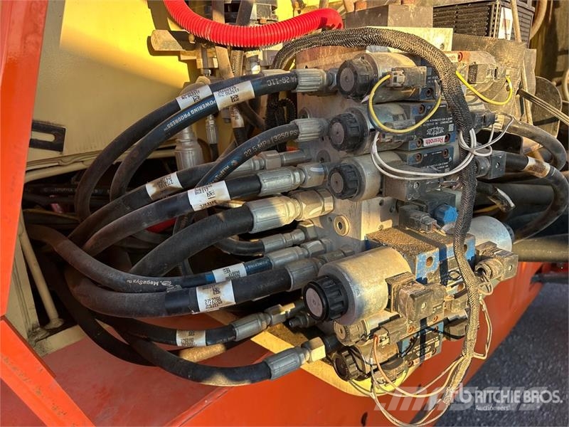 JLG 800AJ 4WD Diesel Articulating Boom Lift رافعات سلة مفصلية