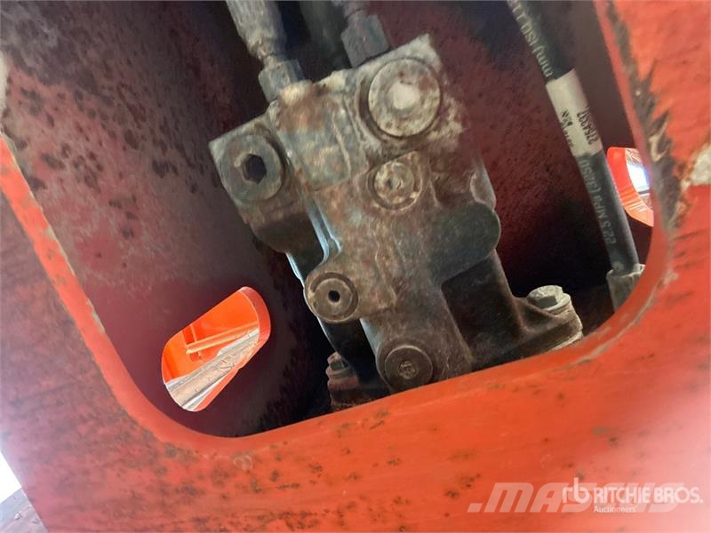 JLG 800AJ 4WD Diesel Articulating Boom Lift Elevadores braços articulados