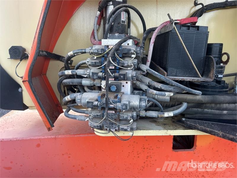 JLG 800AJ 4WD Diesel Articulating Boom Lift Elevadores braços articulados