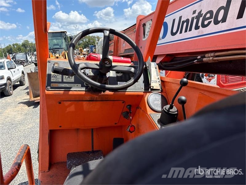 JLG 8042 Teleszkópos rakodók
