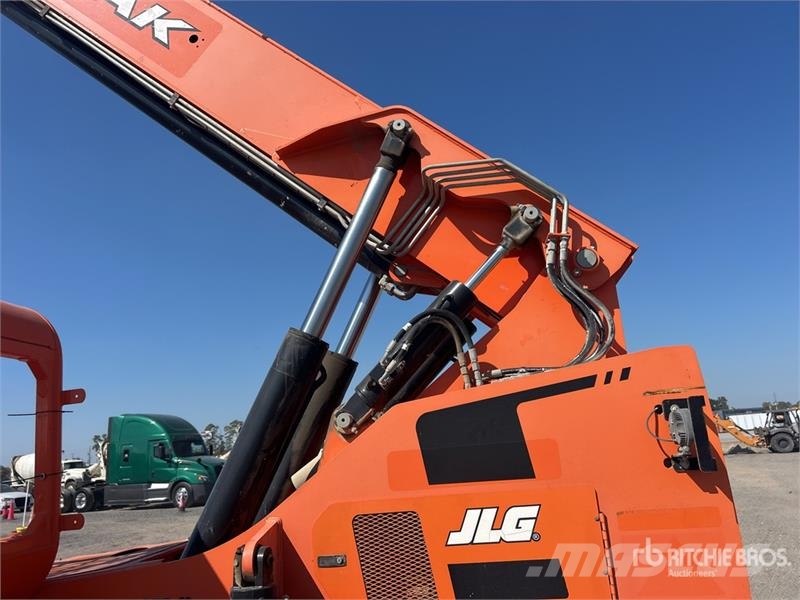 JLG 8042 Carretillas telescópicas