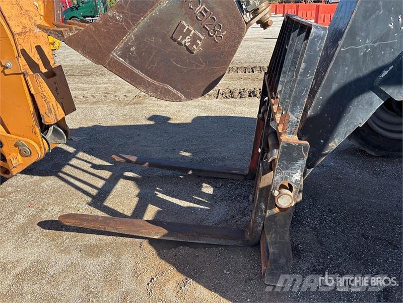 JLG 8042 텔러 핸들러