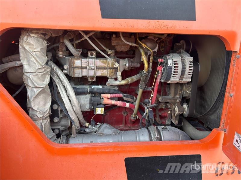JLG 8042 Телескопические погрузчики