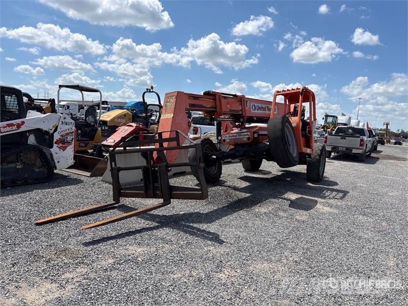JLG 8042 Teleszkópos rakodók
