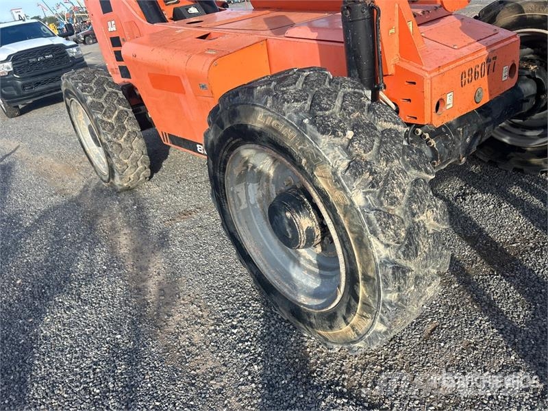 JLG 8042 Телескопические погрузчики