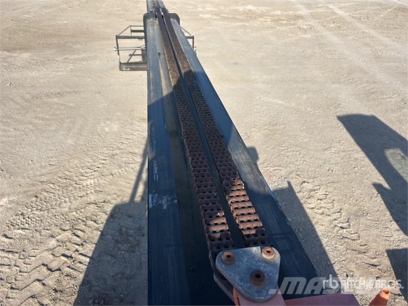 JLG 8042 Teleskopické manipulátory