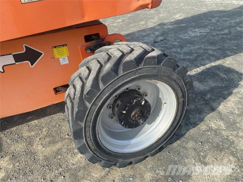 JLG 860SJ 4WD Diesel Telescopic Boom Lift Teleskopske dvižne ploščadi