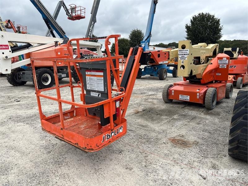 JLG E400AJP 2WD Electric Articulating Boom Lift Bomlifte med knækarm