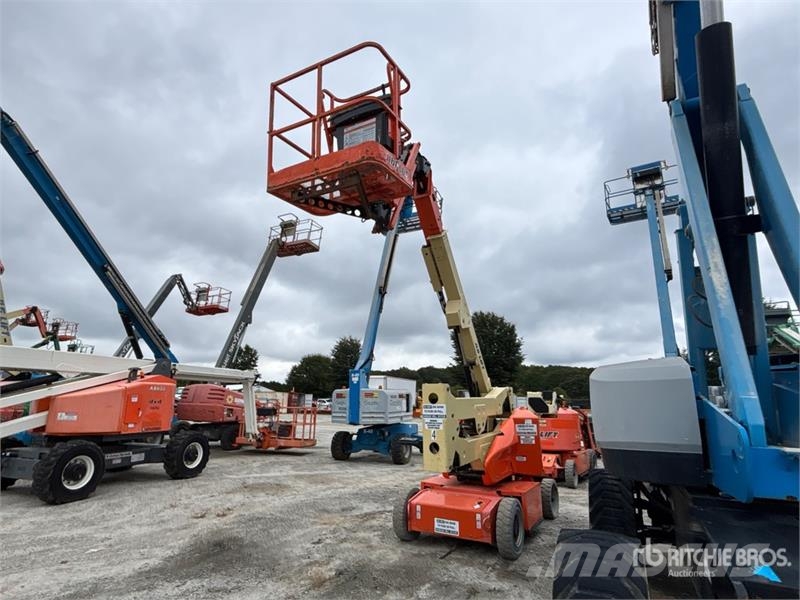 JLG E400AJP 2WD Electric Articulating Boom Lift Bomlifte med knækarm