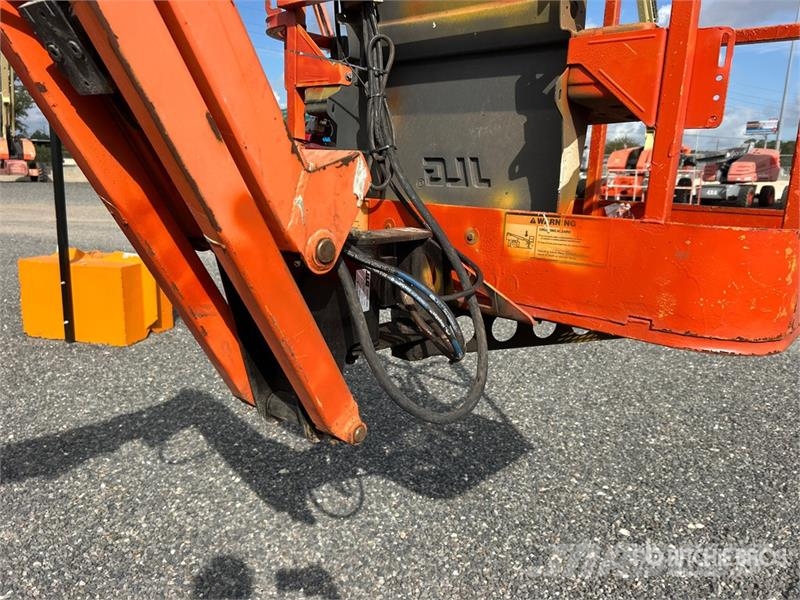 JLG E400AJPN 2WD Electric Articulating Boom Lift Zglobne dvižne ploščadi