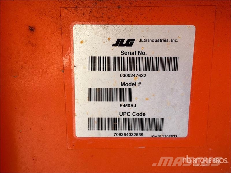 JLG E450AJ 2WD Electric Articulating Boom Lift 관절형 전동이동 리프트