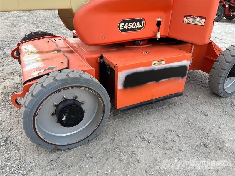 JLG E450AJ 2WD Electric Articulating Boom Lift Plataforma de trabajo articulada