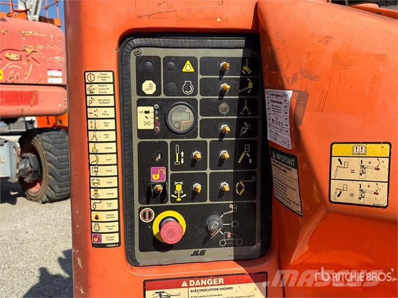 JLG E450AJ 2WD Electric Articulating Boom Lift 관절형 전동이동 리프트