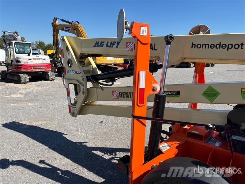 JLG ET500J Towable Lift 트레일러 탑재 고소작업대