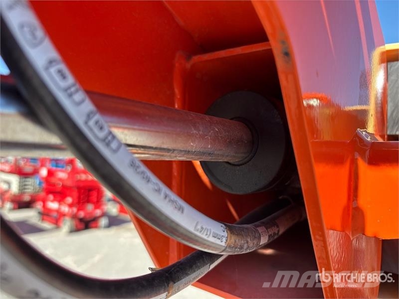 JLG ET500J Towable Lift 트레일러 탑재 고소작업대