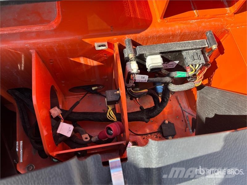 JLG ET500J Towable Lift 트레일러 탑재 고소작업대