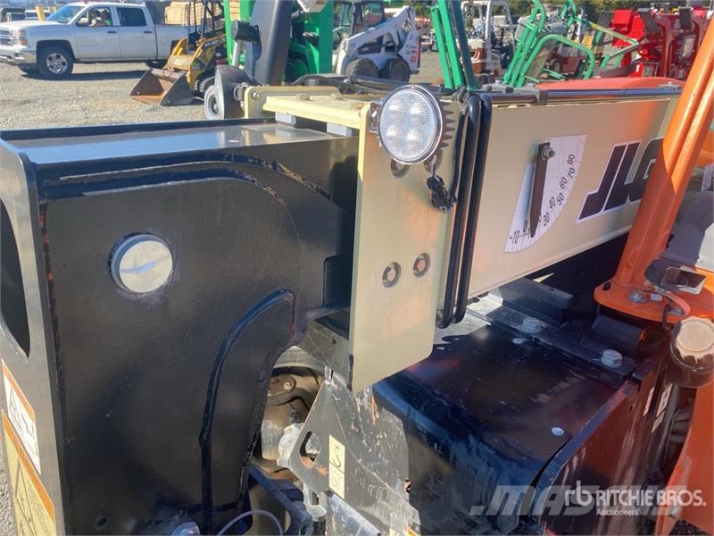 JLG G5-18A Kurottajat