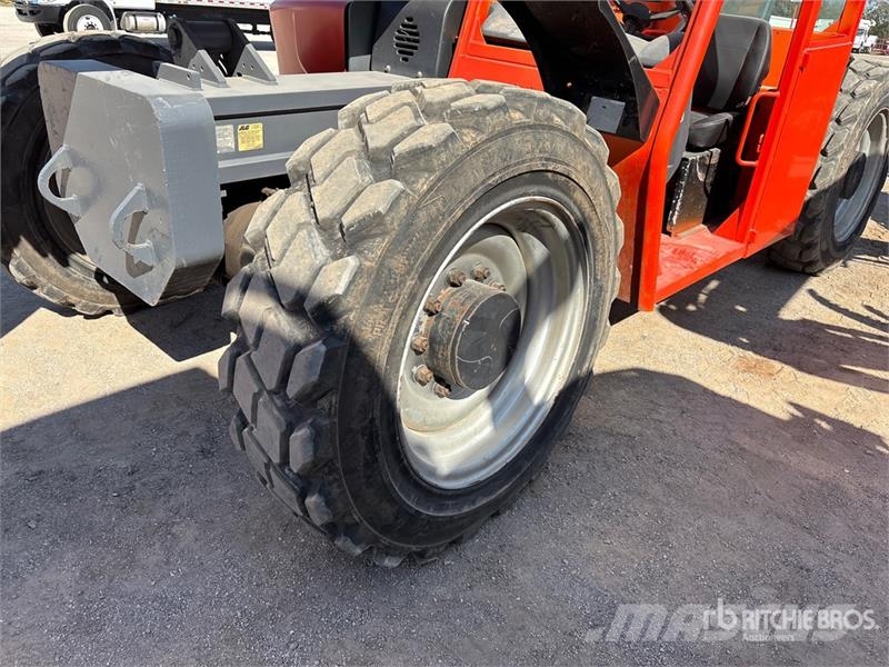 JLG G9-43A Teleskopiskie manipulatori