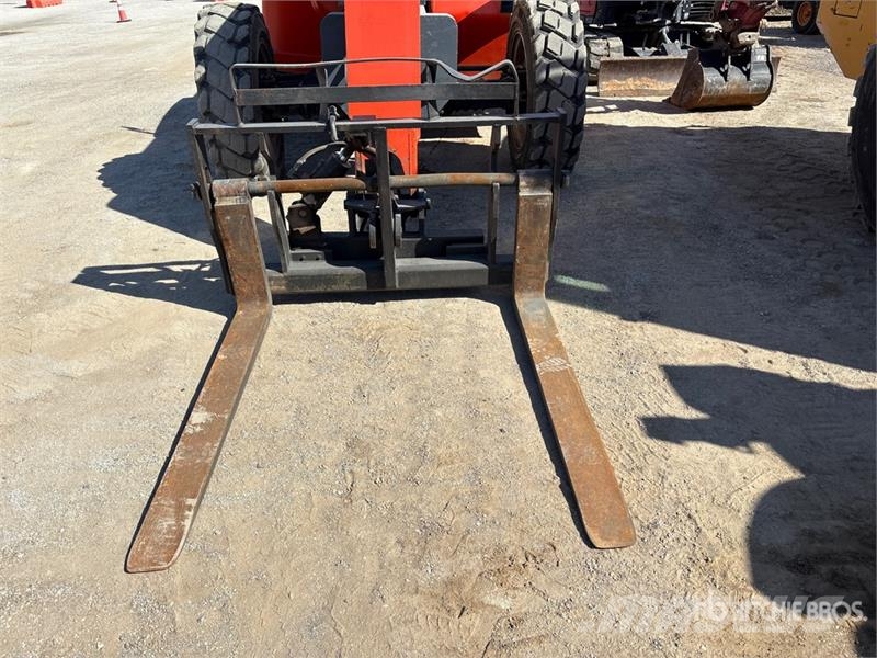 JLG G9-43A Teleskopiskie manipulatori