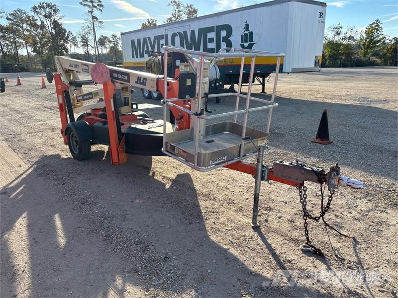 JLG T-350 Towable Lift (Inoperable) Plataformas aéreas montadas em reboque