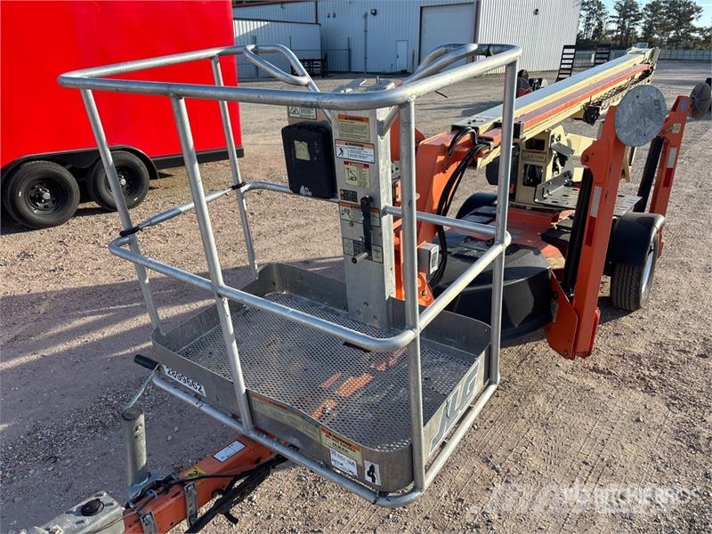 JLG T-350 Towable Lift (Inoperable) Plataformas aéreas montadas em reboque