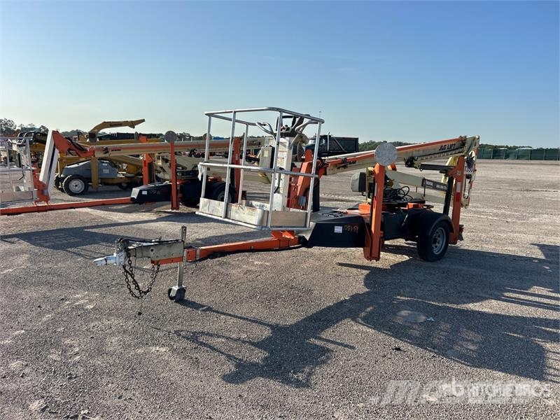 JLG T-350 Towable Lift المنصات الهوائية المثبتة على مقطورة
