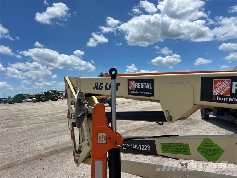 JLG T-350 Towable Lift 트레일러 탑재 고소작업대