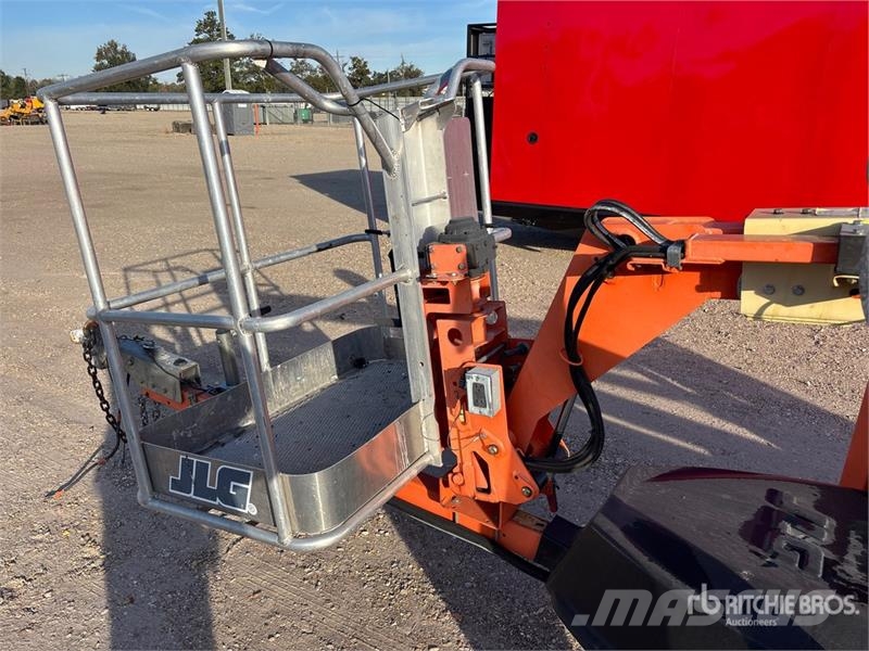 JLG T-350 Towable Lift (Inoperable) Plataformas aéreas montadas em reboque