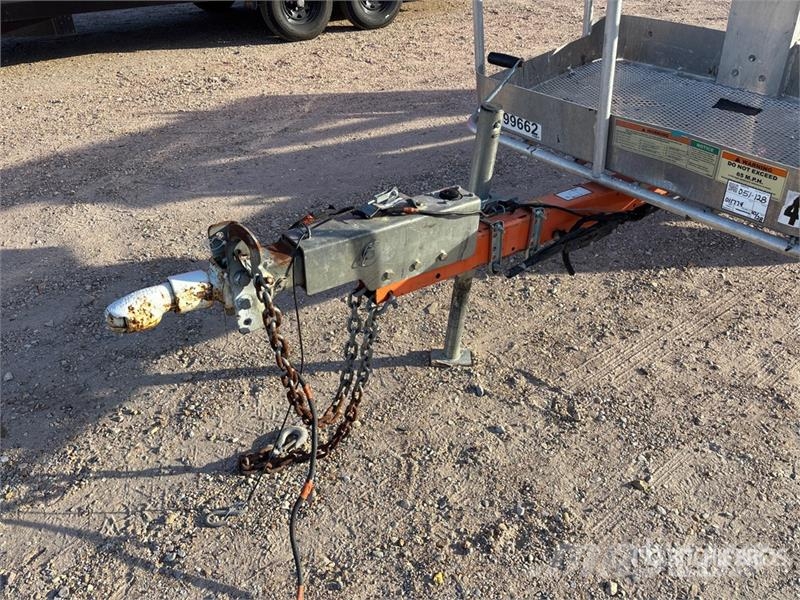 JLG T-350 Towable Lift (Inoperable) Plataformas aéreas montadas em reboque