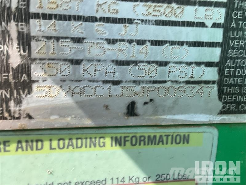 JLG T350 Vlečne dvižne ploščadi