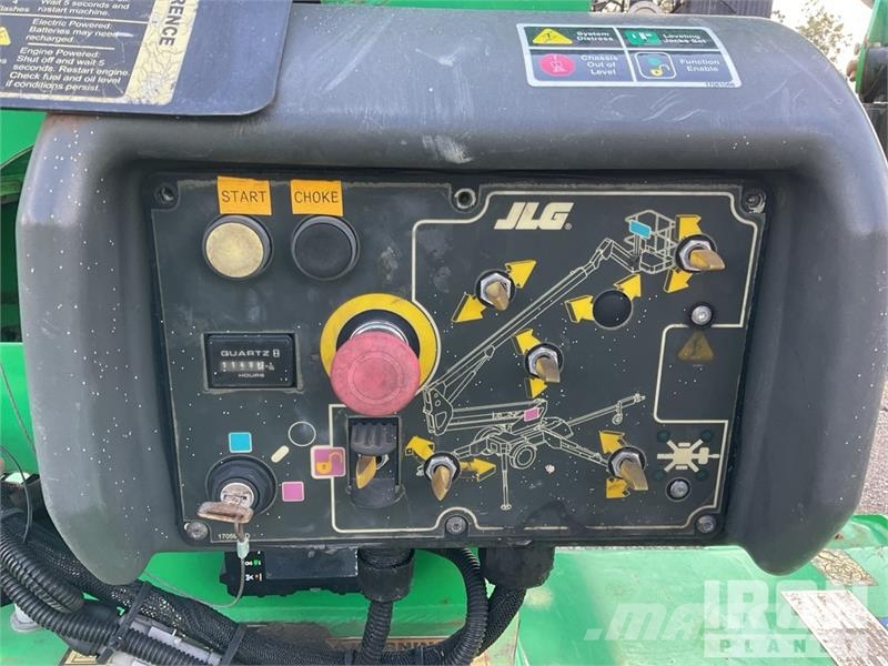 JLG T350 Vlečne dvižne ploščadi