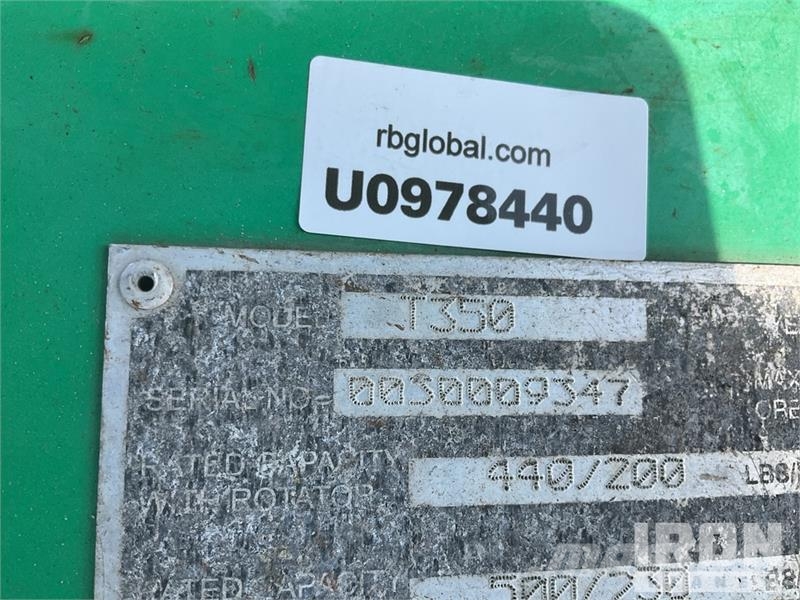 JLG T350 Vlečne dvižne ploščadi