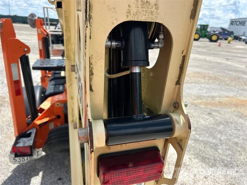 JLG T350 Towable Lift Piattaforme aeree su rimorchio