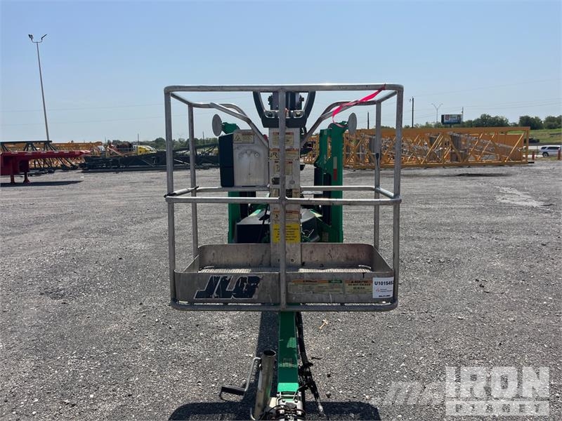 JLG T500J Piattaforme aeree su rimorchio