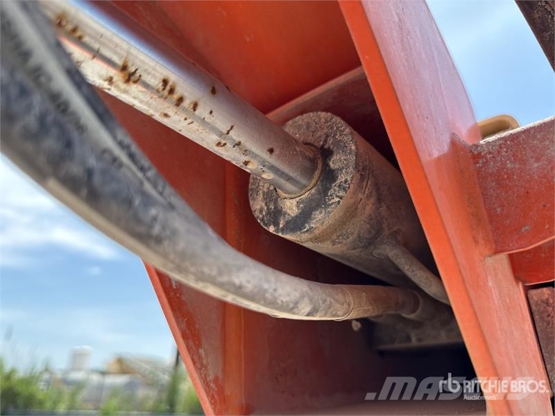 JLG T500J Towable Lift Vlečne dvižne ploščadi