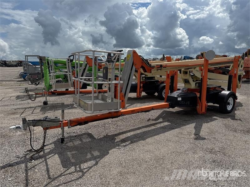 JLG T500J Towable Lift 高所作業台付トレーラー