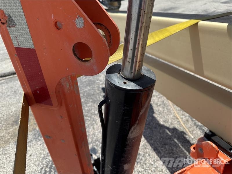 JLG T500J Towable Lift Vlečne dvižne ploščadi