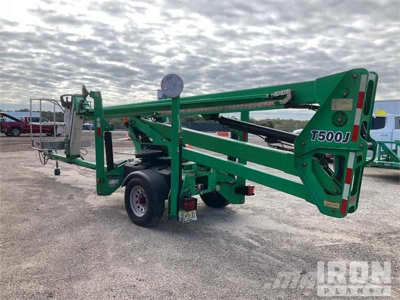 JLG T500J Towable Lift Vlečne dvižne ploščadi
