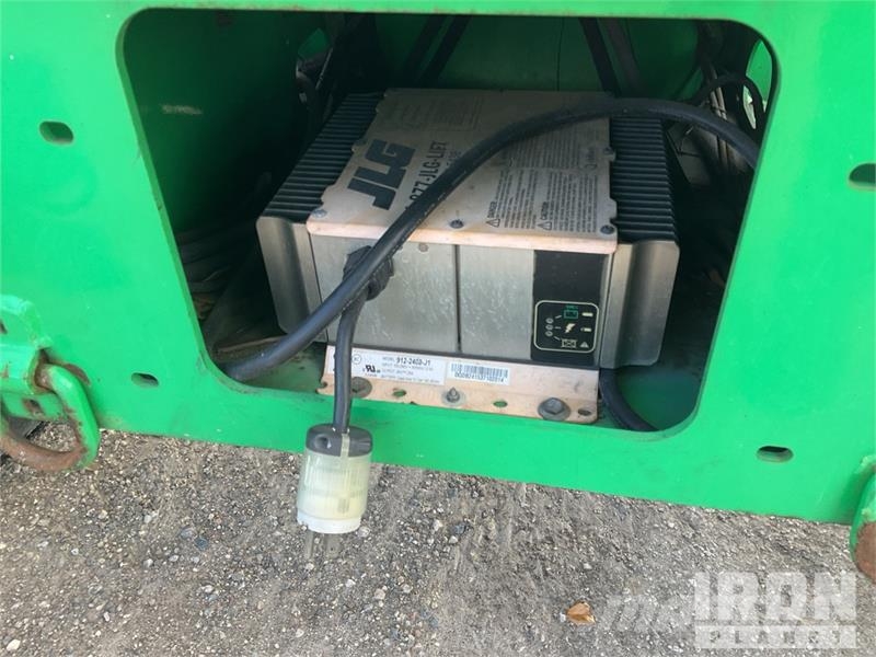 JLG T500J Towable Lift Vlečne dvižne ploščadi