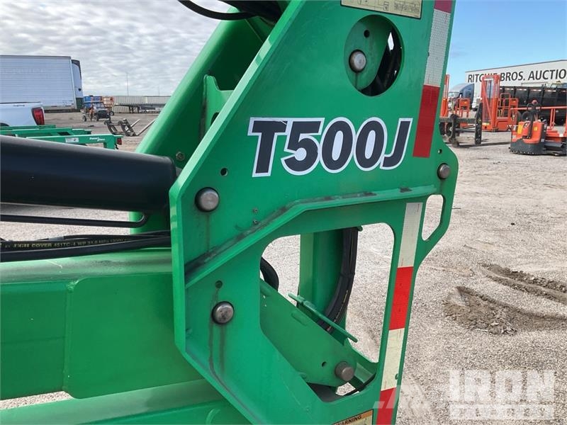 JLG T500J Towable Lift Vlečne dvižne ploščadi