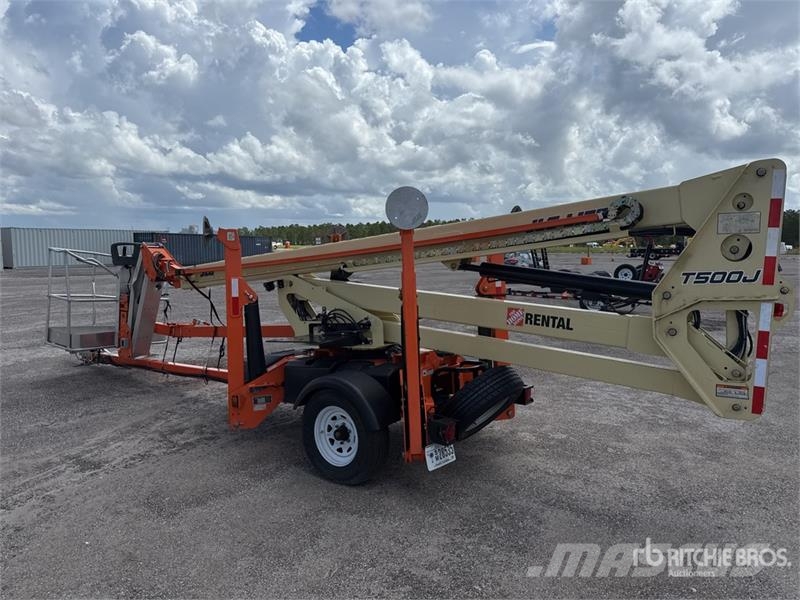 JLG T500J Towable Lift Trailer mounted platforms