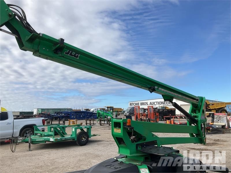 JLG T500J Towable Lift Vlečne dvižne ploščadi