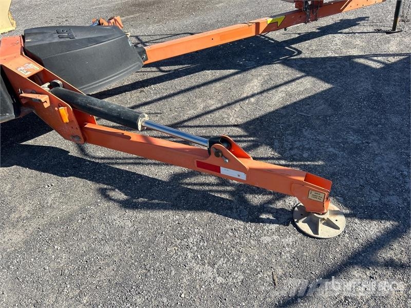 JLG T500J Towable Lift المنصات الهوائية المثبتة على مقطورة
